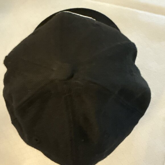 Edmonton Oilers NHL Official NewEra 59fifty Black and white Hat Wool Size 7 1/4 - Picture 9 of 9